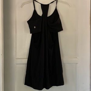 Lululemon no limits workout top